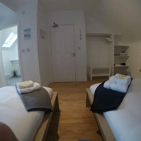 Seagull Cottage B&B-2